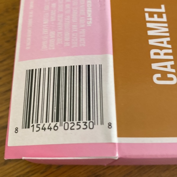 JEFFREE STAR Cosmetics Magic Star Luminous Setting Powder Caramel New - Picture 5 of 5